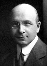 In passato è stato dimostrato che una cellula potrebbe vivere per un tempo indeterminato in perfetta salute. Un famoso fisiologo francese, Alexis Carrel (Premio Nobel nel 1912), al Rockefeller Institute for Medical Research, mantenne in vita il cuore di un pollo per circa 30 anni in una soluzione salina (che conteneva minerali nelle stesse proporzioni di quelle del sangue del pollo) che egli rinnovava tutti i giorni. Carrel giunse alla conclusione che il tempo di vita di una cellula è indefinito, fintanto che essa viene nutrita e ripulita dalle sue escrezioni.